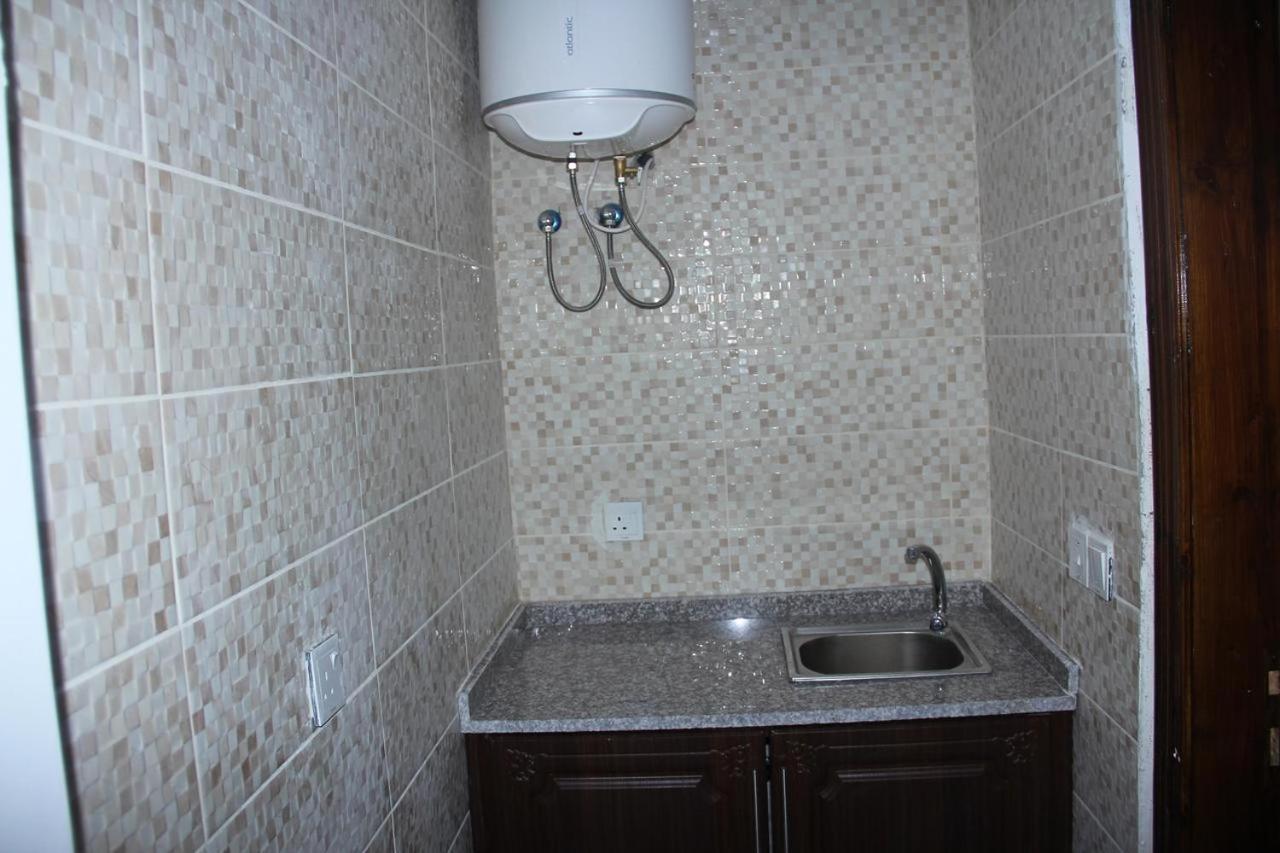 Weekend Hotel Акаба Екстериор снимка
