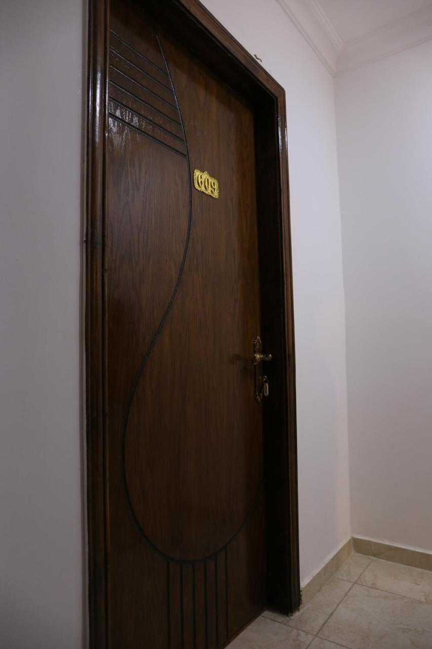 Weekend Hotel Акаба Екстериор снимка
