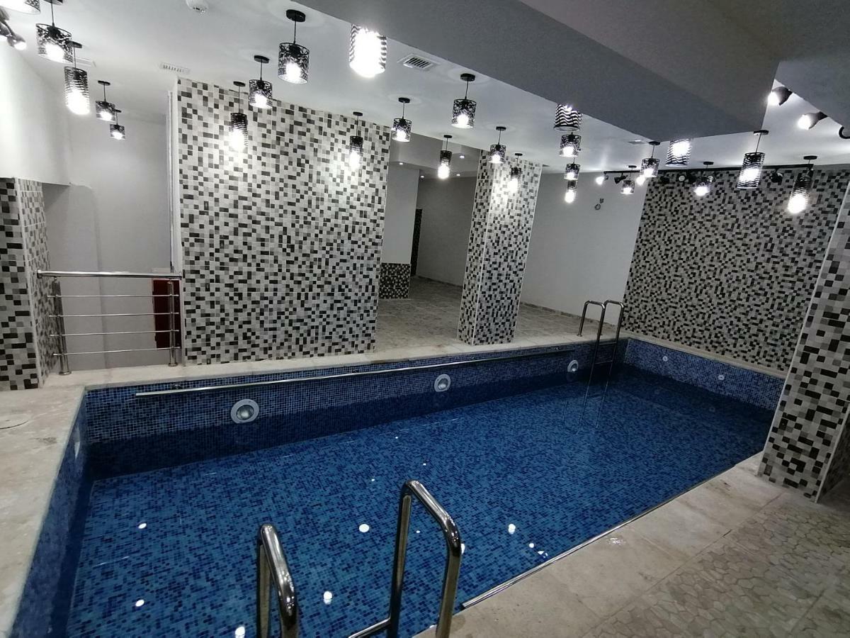 Weekend Hotel Акаба Екстериор снимка