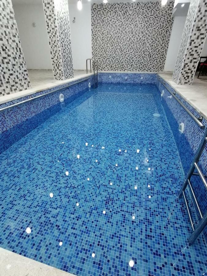 Weekend Hotel Акаба Екстериор снимка